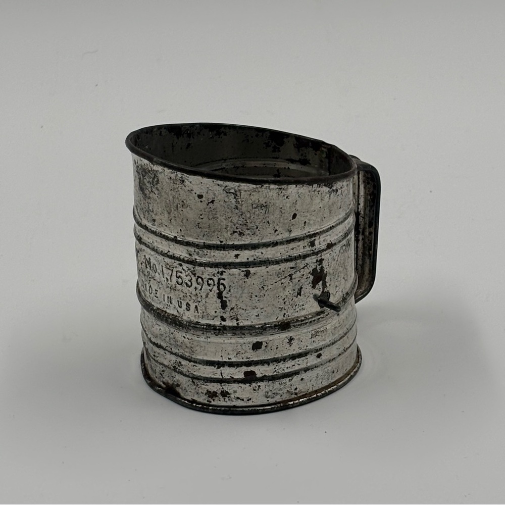 Antique Jacob Bromwell Mini Flour Sifter - 1930 Patent No 1753995 USA